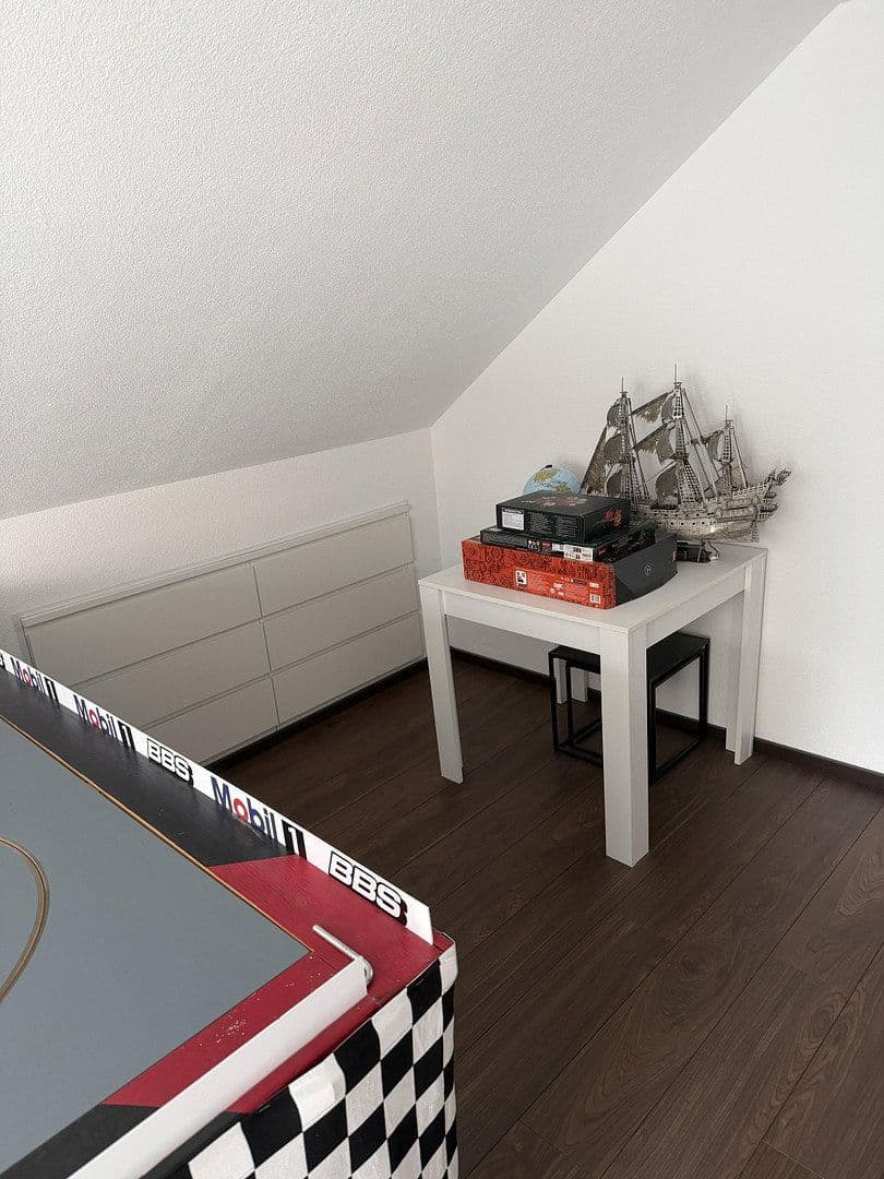 Prodej domu 158 m², pozemek 711 m², Starzach, Bádensko-Württembersko Prodej domu 158 m², pozemek 711 m², Starzach, Bádensko-Württembersko