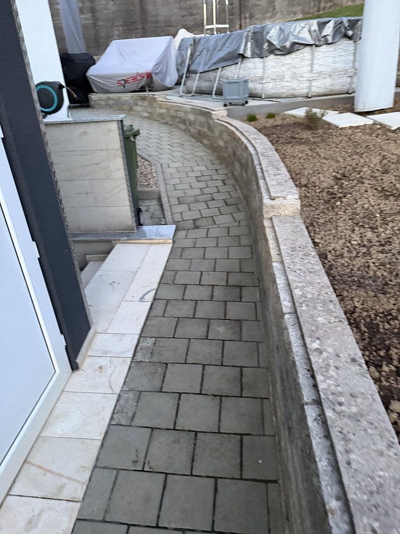 Prodej domu 158 m², pozemek 711 m², Starzach, Bádensko-Württembersko Prodej domu 158 m², pozemek 711 m², Starzach, Bádensko-Württembersko
