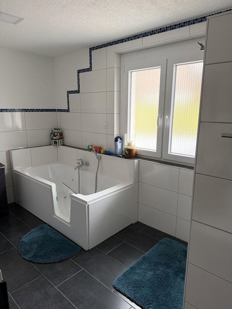 Prodej domu 158 m², pozemek 711 m², Starzach, Bádensko-Württembersko Prodej domu 158 m², pozemek 711 m², Starzach, Bádensko-Württembersko