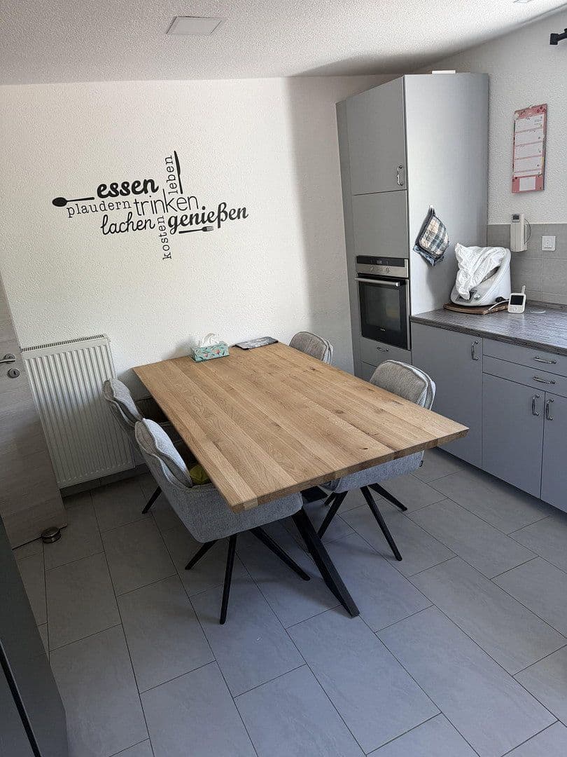 Prodej domu 158 m², pozemek 711 m², Starzach, Bádensko-Württembersko Prodej domu 158 m², pozemek 711 m², Starzach, Bádensko-Württembersko
