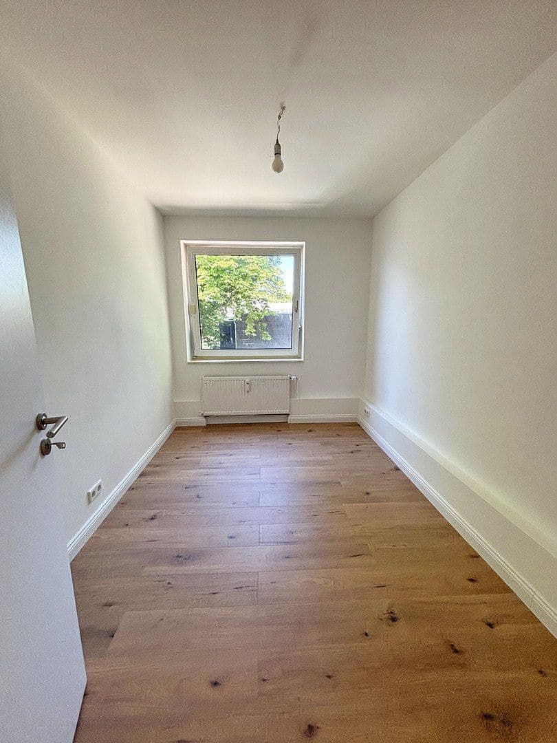 Prodej bytu 3+1 72 m², Bargteheider Straße 106a, Hamburg, Hamburg Prodej bytu 3+1 72 m², Bargteheider Straße 106a, Hamburg, Hamburg