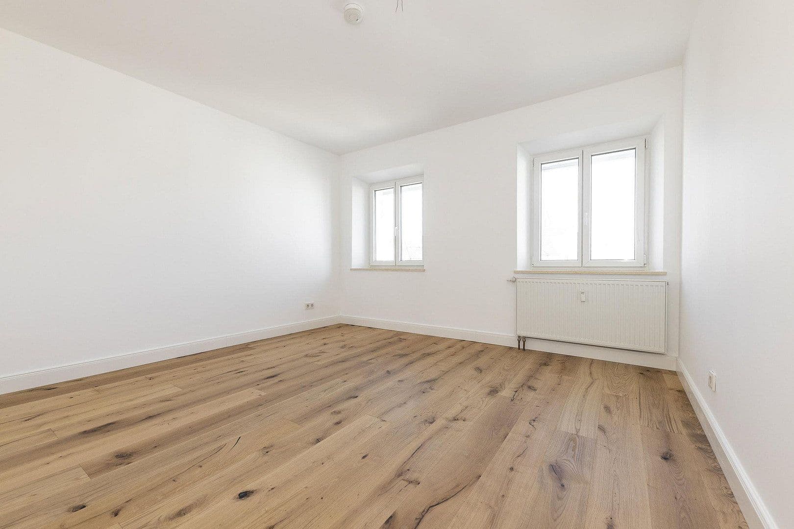 Prodej bytu 2+kk 61 m², Düsseldorf, Severní Porýní-Vestfálsko Prodej bytu 2+kk 61 m², Düsseldorf, Severní Porýní-Vestfálsko