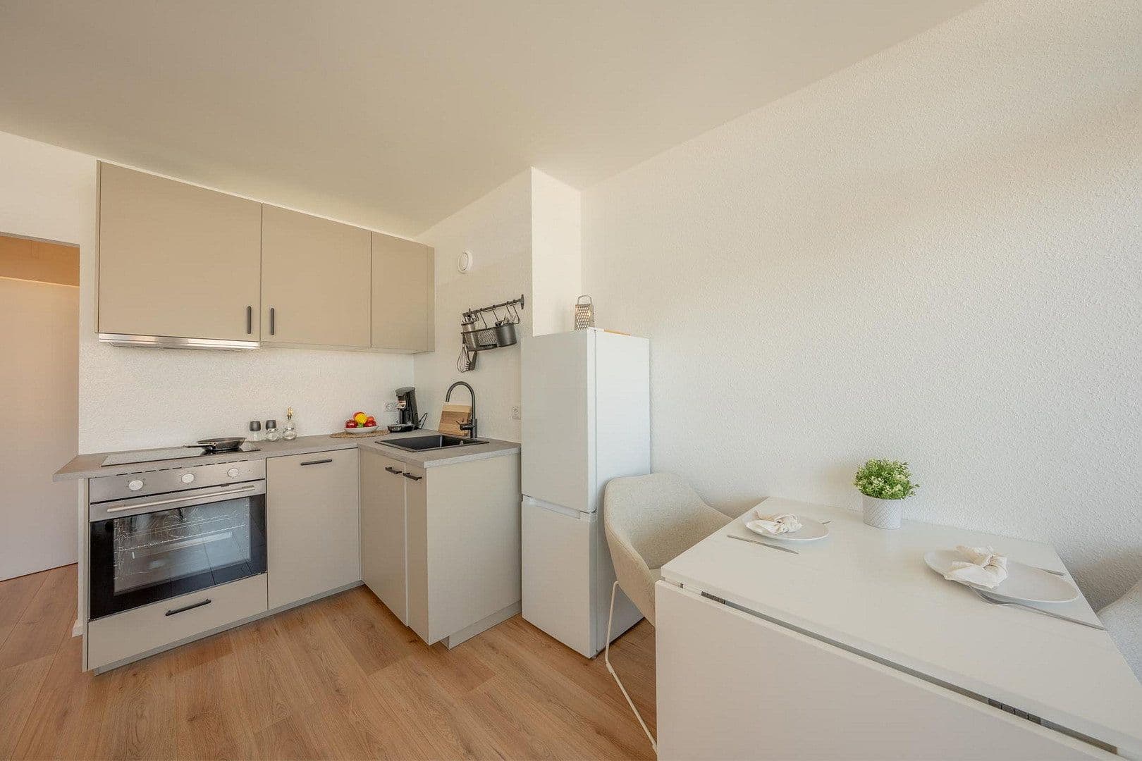 Prodej bytu 1+1 36 m², Luxemburger Straße 124-136, Köln Sülz, Severní Porýní-Vestfálsko Prodej bytu 1+1 36 m², Luxemburger Straße 124-136, Köln Sülz, Severní Porýní-Vestfálsko
