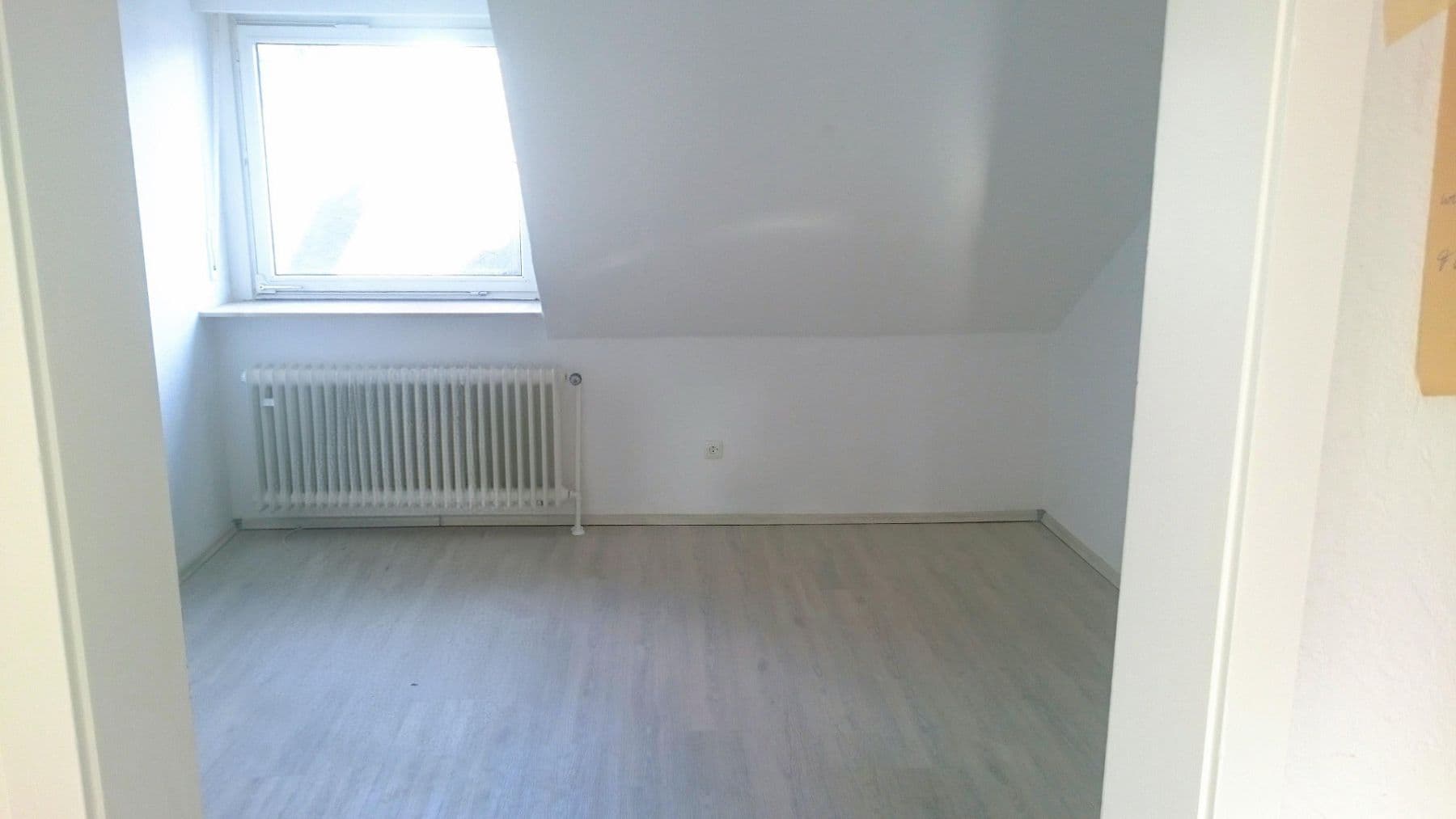 Prodej bytu 4+1 88 m², Koblenz, Porýní-Falc Prodej bytu 4+1 88 m², Koblenz, Porýní-Falc