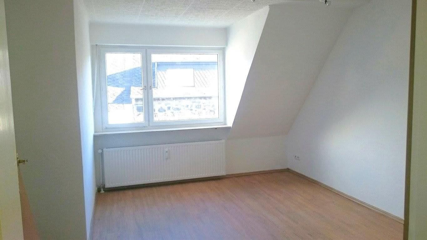 Prodej bytu 4+1 88 m², Koblenz, Porýní-Falc Prodej bytu 4+1 88 m², Koblenz, Porýní-Falc
