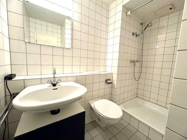 Pronájem bytu 1+kk 25 m², Pluwiger Strasse 16, Trier, Porýní-Falc Pronájem bytu 1+kk 25 m², Pluwiger Strasse 16, Trier, Porýní-Falc