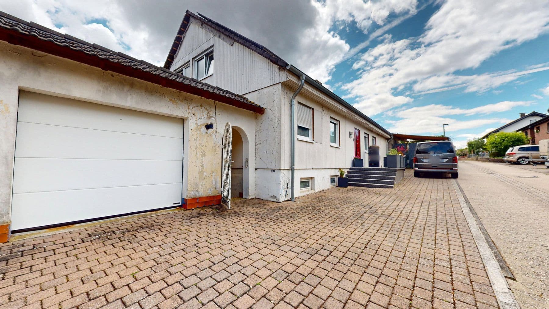 Prodej domu 306 m², pozemek 850 m², Bad Kreuznach, Porýní-Falc Prodej domu 306 m², pozemek 850 m², Bad Kreuznach, Porýní-Falc