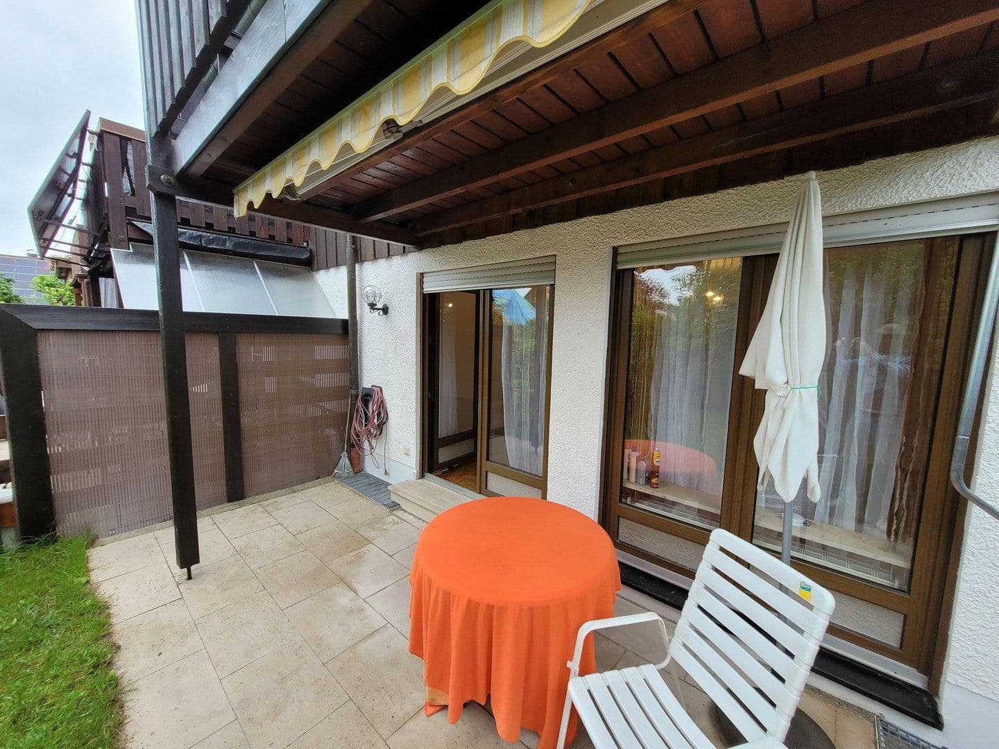 Prodej domu 154 m², pozemek 192 m², Wilhelm-Hoegner-Straße 42, München, Bavorsko Prodej domu 154 m², pozemek 192 m², Wilhelm-Hoegner-Straße 42, München, Bavorsko