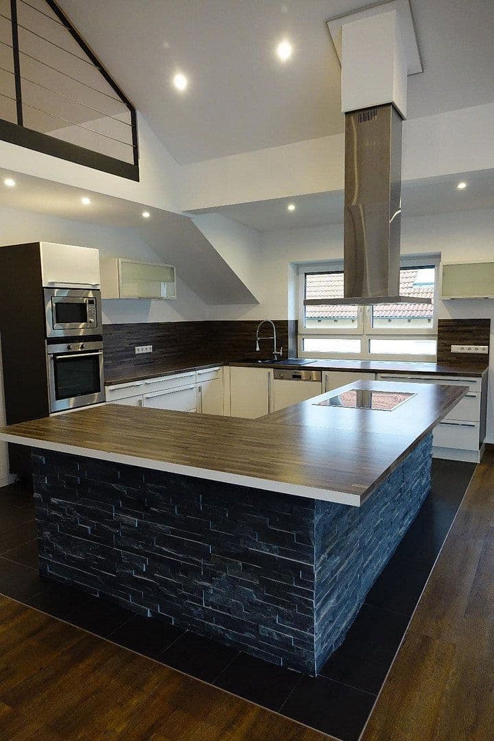 Prodej bytu 4+kk 172 m², Bad Schönborn, Bádensko-Württembersko Prodej bytu 4+kk 172 m², Bad Schönborn, Bádensko-Württembersko