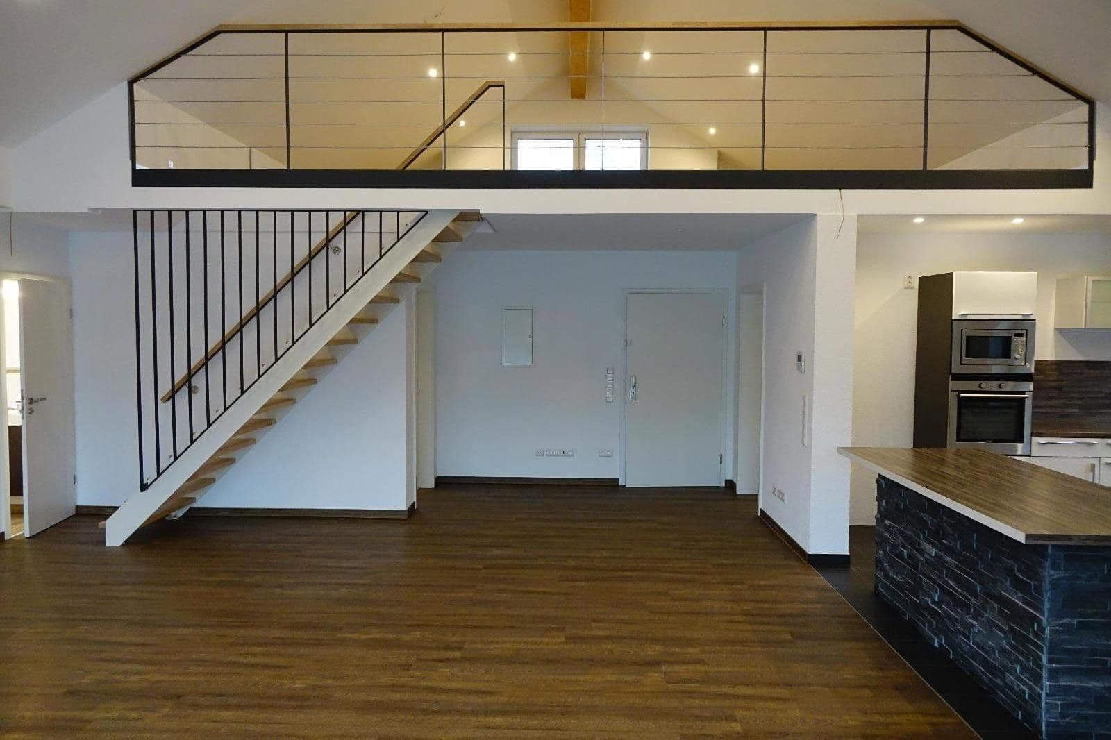 Prodej bytu 4+kk 172 m², Bad Schönborn, Bádensko-Württembersko Prodej bytu 4+kk 172 m², Bad Schönborn, Bádensko-Württembersko