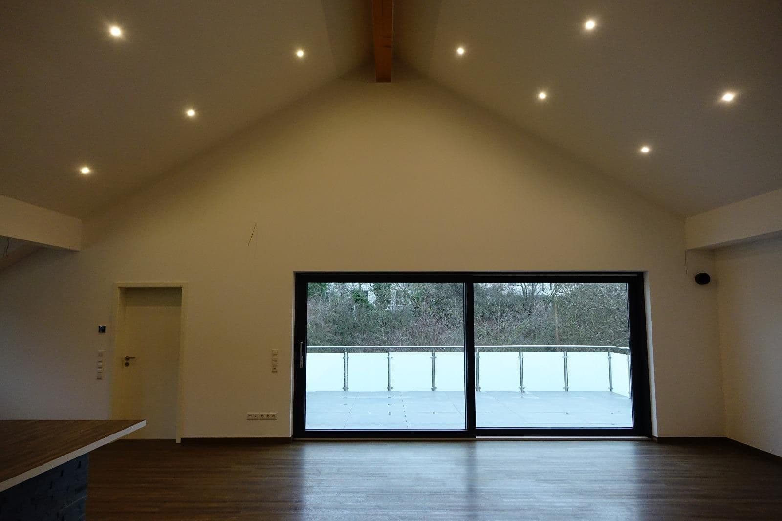 Prodej bytu 4+kk 172 m², Bad Schönborn, Bádensko-Württembersko Prodej bytu 4+kk 172 m², Bad Schönborn, Bádensko-Württembersko