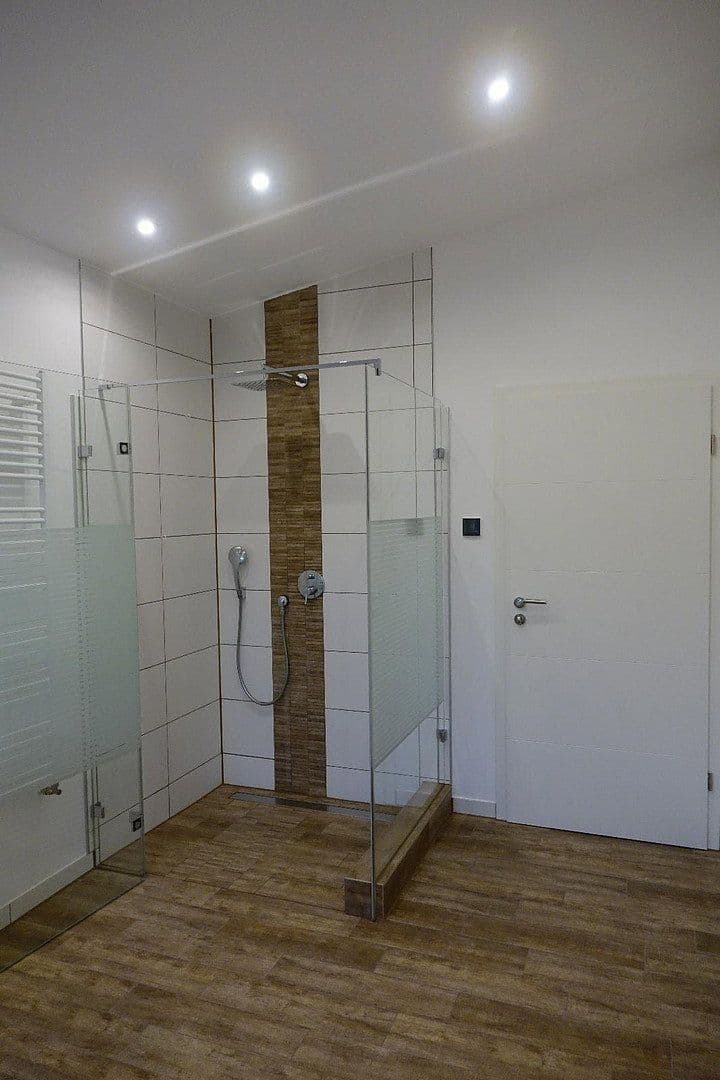 Prodej bytu 4+kk 172 m², Bad Schönborn, Bádensko-Württembersko Prodej bytu 4+kk 172 m², Bad Schönborn, Bádensko-Württembersko