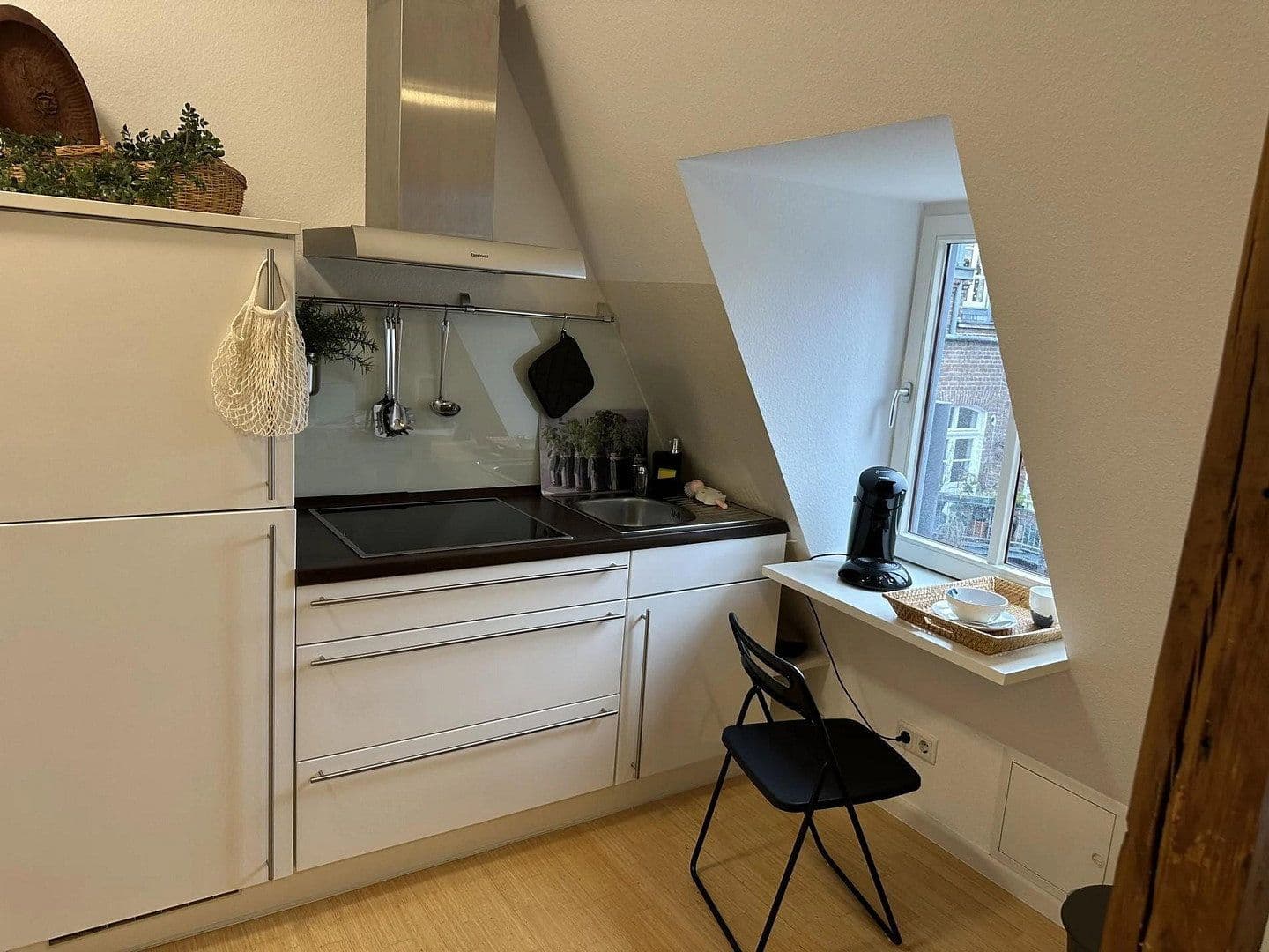 Pronájem bytu 2+1 58 m², Köln, Severní Porýní-Vestfálsko Pronájem bytu 2+1 58 m², Köln, Severní Porýní-Vestfálsko
