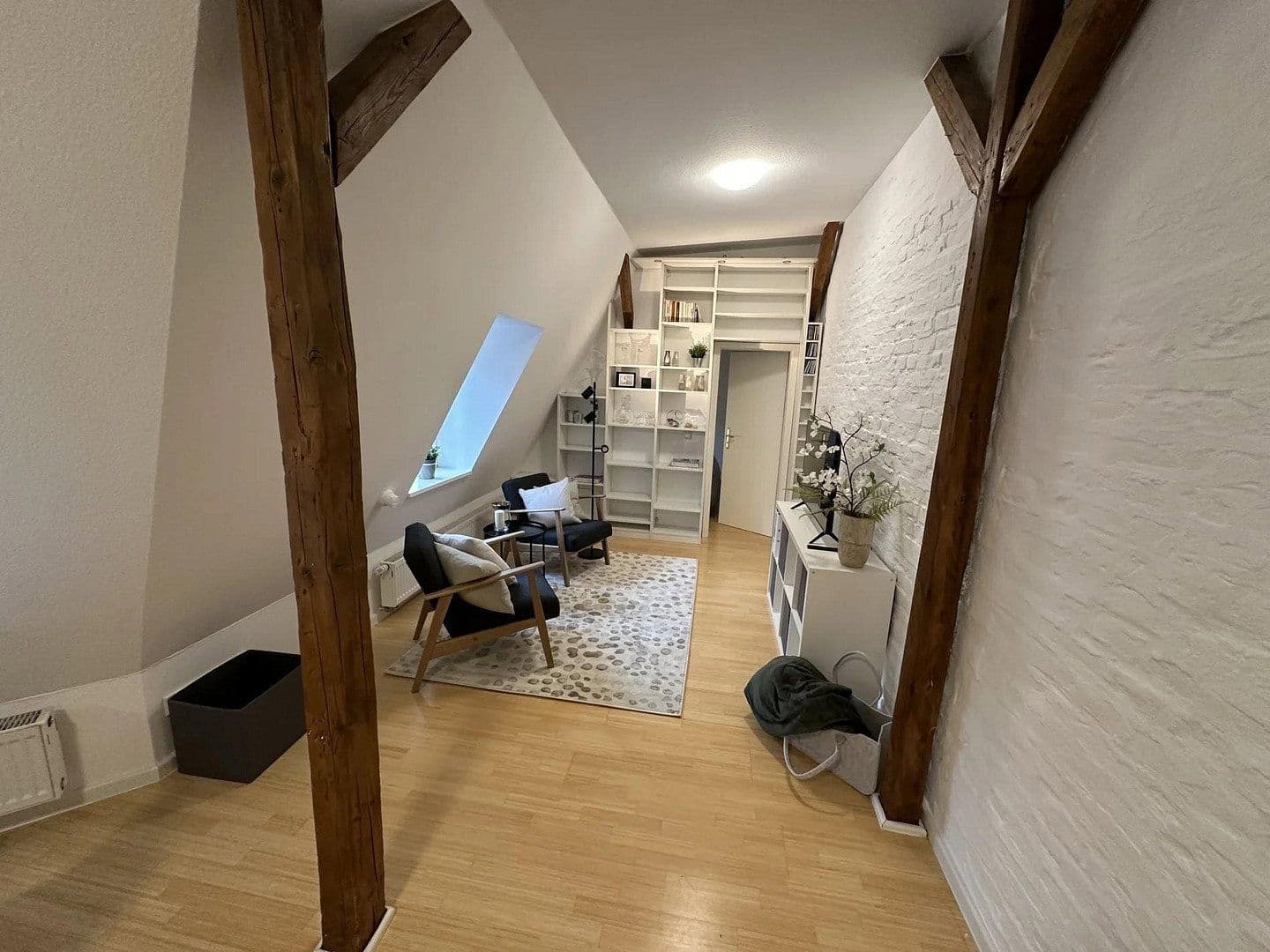 Pronájem bytu 2+1 58 m², Köln, Severní Porýní-Vestfálsko Pronájem bytu 2+1 58 m², Köln, Severní Porýní-Vestfálsko