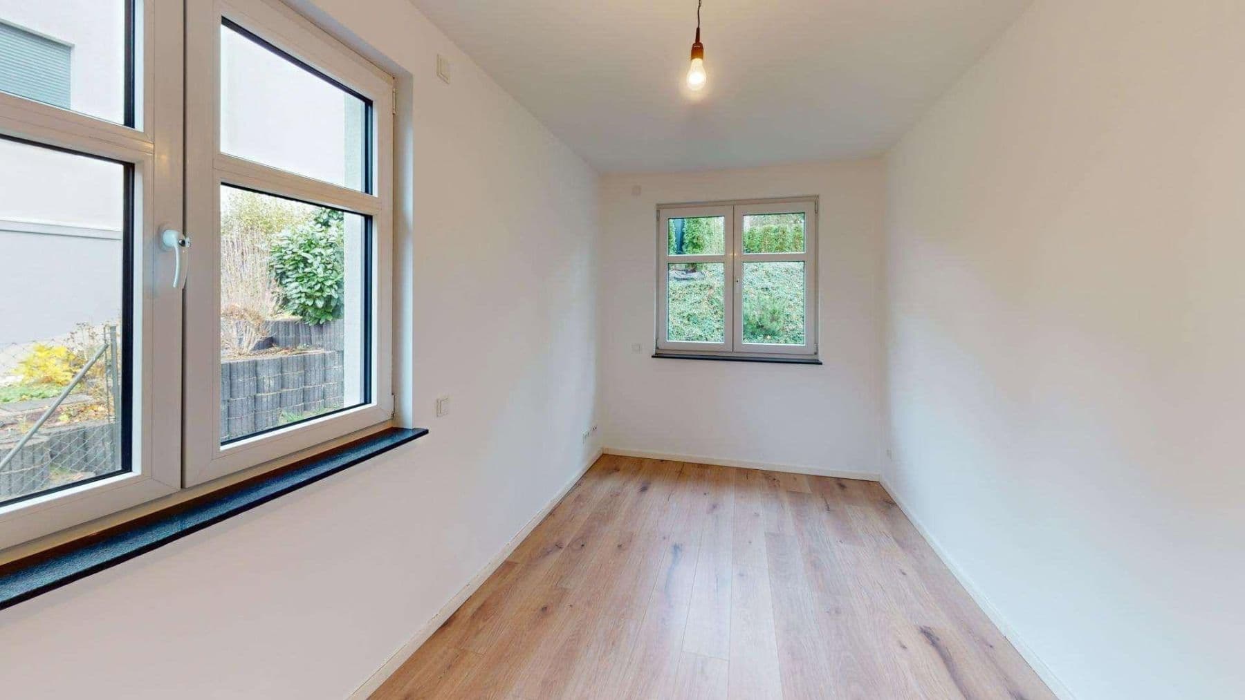 Pronájem bytu 3+1 100 m², Triglawstraße 14, Berlin, Berlín Pronájem bytu 3+1 100 m², Triglawstraße 14, Berlin, Berlín