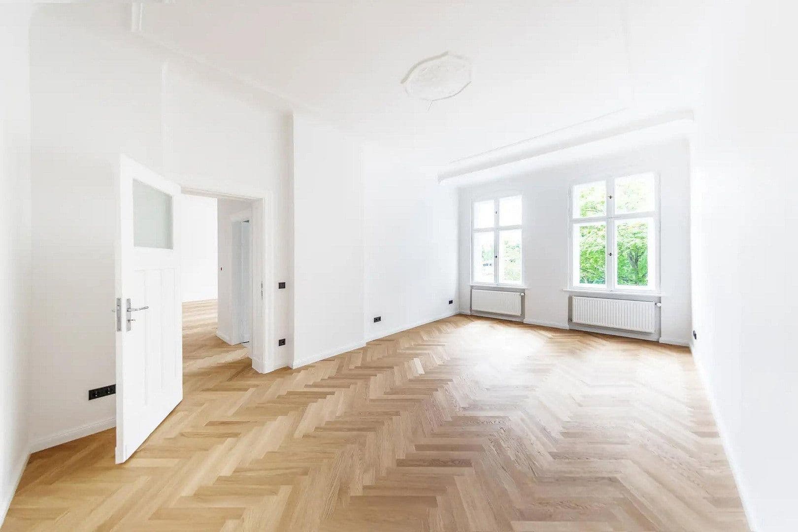 Prodej bytu 2+1 70 m², Stolzenfelsstraße 7, Berlin, Berlín Prodej bytu 2+1 70 m², Stolzenfelsstraße 7, Berlin, Berlín