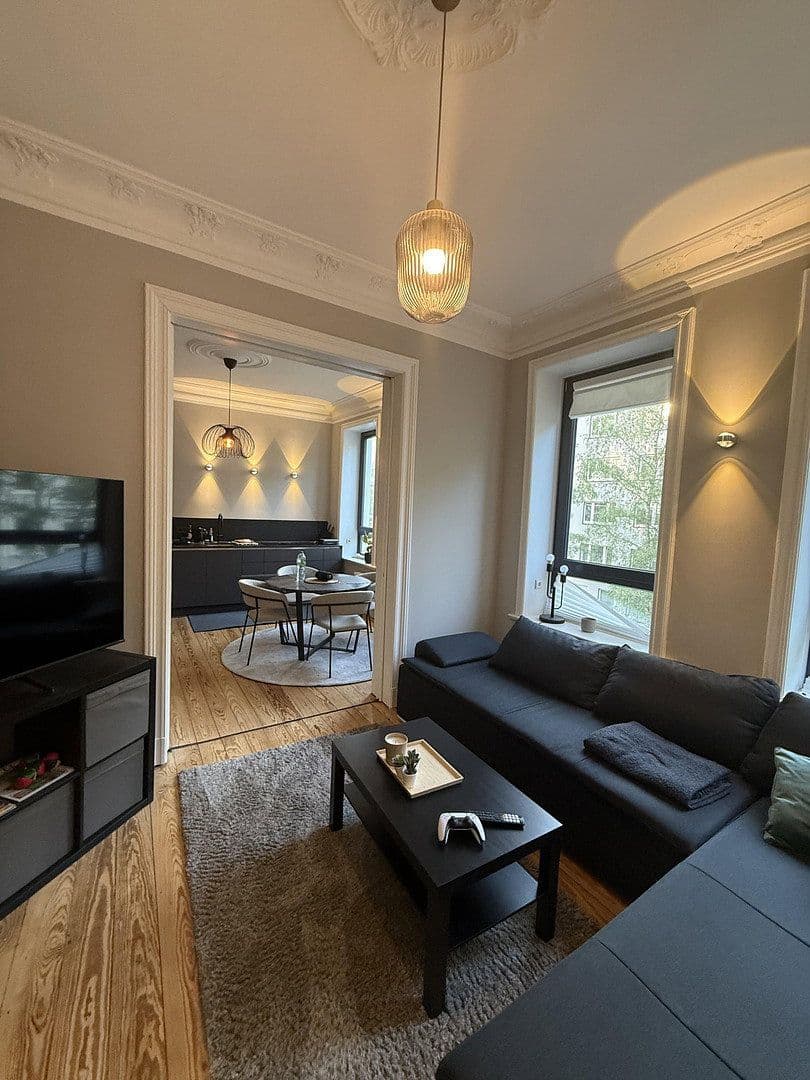 Pronájem bytu 3+1 80 m², Holtenauer Straße 213, Kiel, Šlesvicko-Holštýnsko Pronájem bytu 3+1 80 m², Holtenauer Straße 213, Kiel, Šlesvicko-Holštýnsko