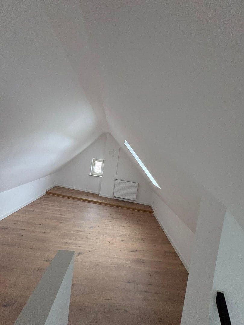 Prodej bytu 2+1 63 m², Bellheim, Porýní-Falc Prodej bytu 2+1 63 m², Bellheim, Porýní-Falc