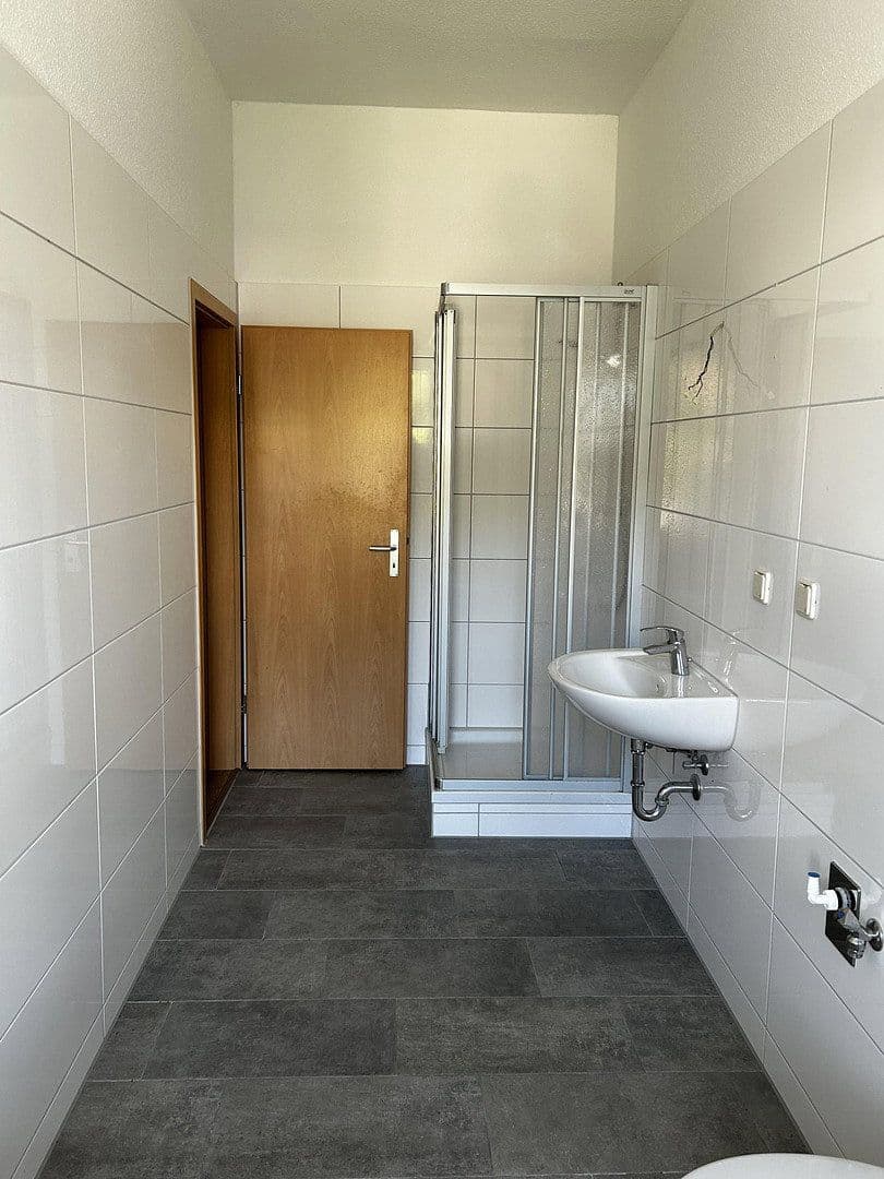 Pronájem bytu 2+1 39 m², Leipziger Straße 8, Döbeln, Sasko Pronájem bytu 2+1 39 m², Leipziger Straße 8, Döbeln, Sasko