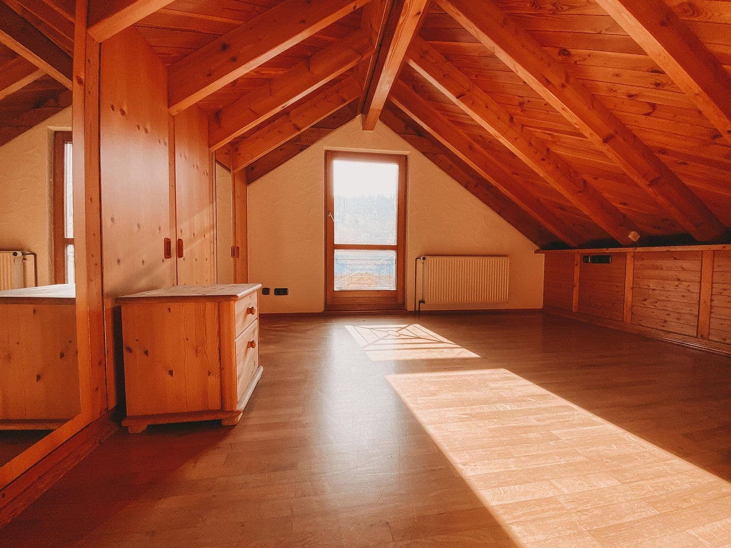 Pronájem bytu 4+1 142 m², Bad Liebenzell, Bádensko-Württembersko Pronájem bytu 4+1 142 m², Bad Liebenzell, Bádensko-Württembersko
