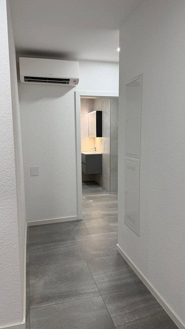 Pronájem bytu 3+1 102 m², Andernach, Porýní-Falc Pronájem bytu 3+1 102 m², Andernach, Porýní-Falc