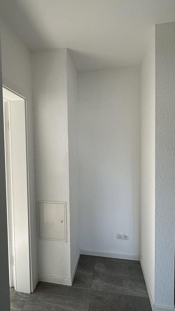 Pronájem bytu 3+1 102 m², Andernach, Porýní-Falc Pronájem bytu 3+1 102 m², Andernach, Porýní-Falc