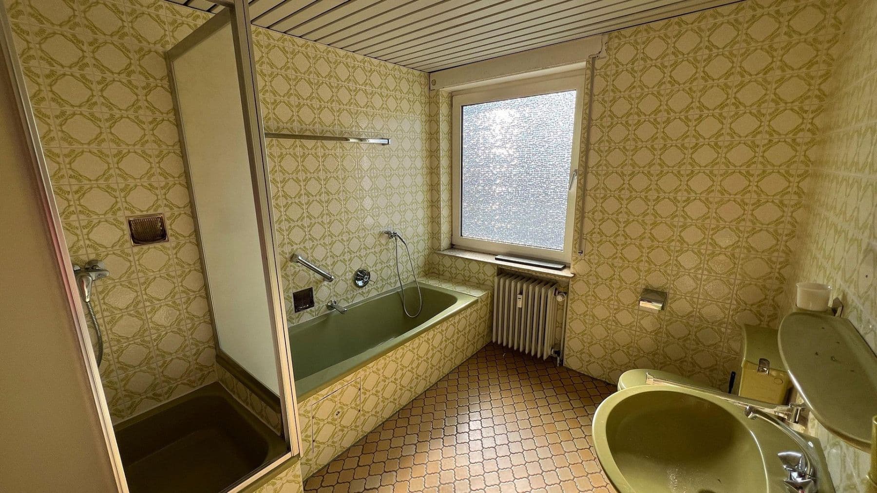 Pronájem bytu 3+1 102 m², Andernach, Porýní-Falc Pronájem bytu 3+1 102 m², Andernach, Porýní-Falc