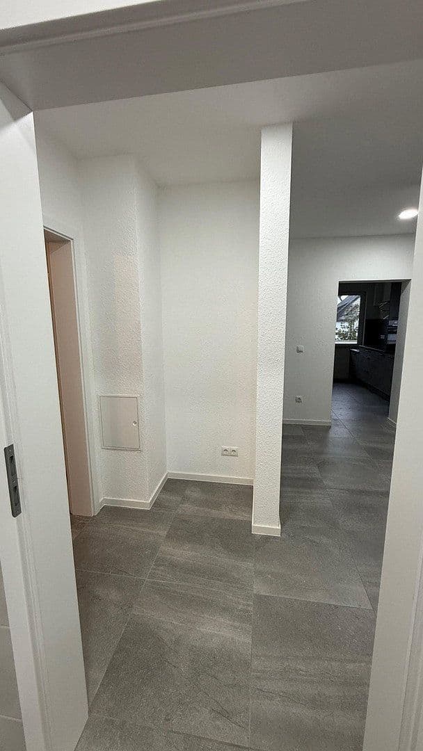 Pronájem bytu 3+1 102 m², Andernach, Porýní-Falc Pronájem bytu 3+1 102 m², Andernach, Porýní-Falc