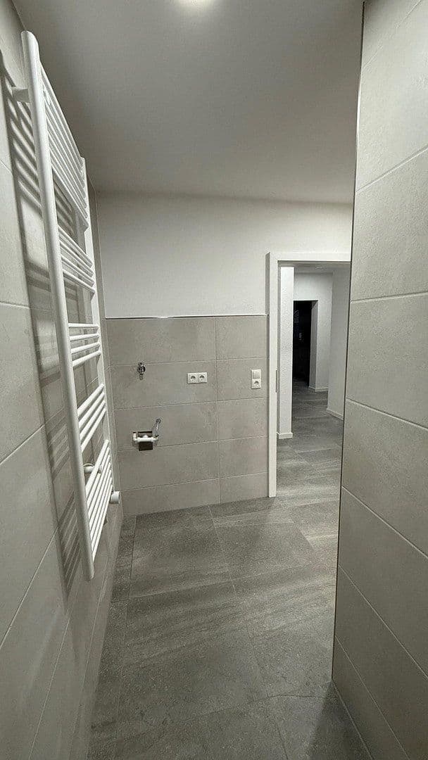 Pronájem bytu 3+1 102 m², Andernach, Porýní-Falc Pronájem bytu 3+1 102 m², Andernach, Porýní-Falc