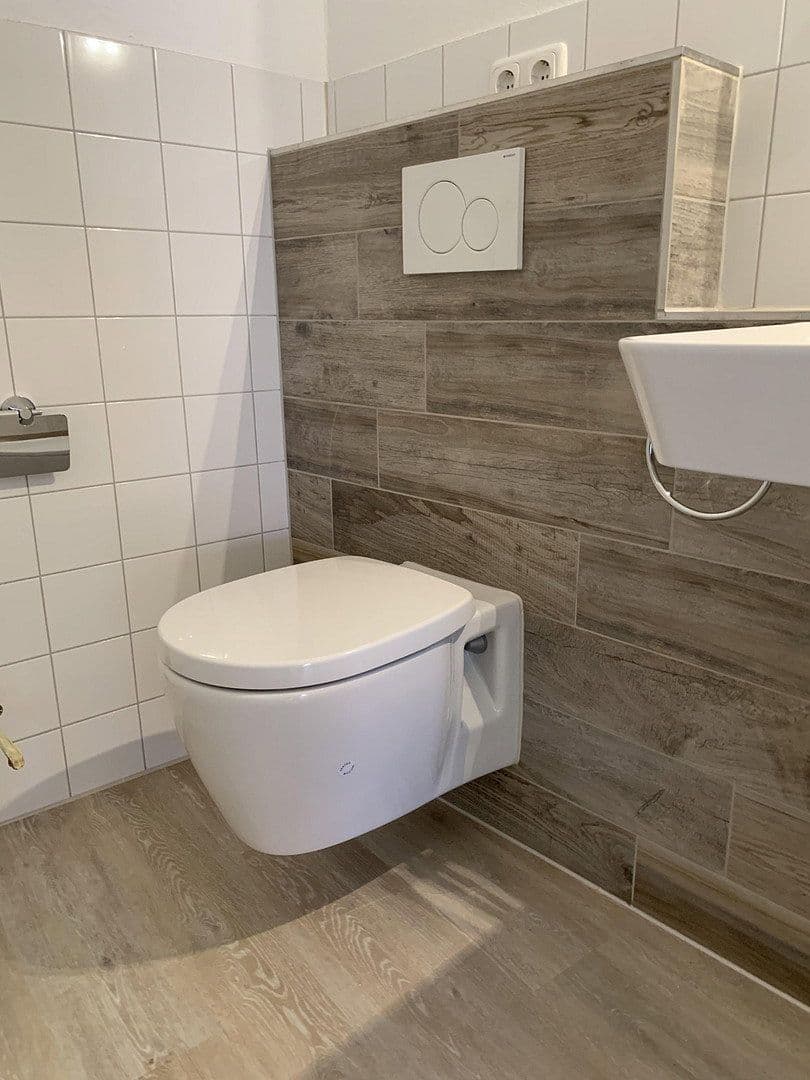 Pronájem bytu 3+1 84 m², Fürstenstraße 8, Straubung, Bavorsko Pronájem bytu 3+1 84 m², Fürstenstraße 8, Straubung, Bavorsko