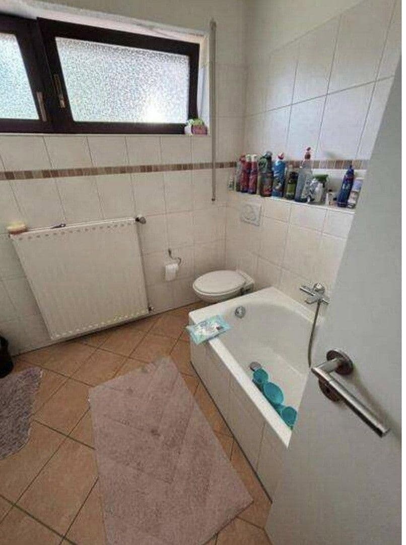 Prodej domu 300 m², pozemek 741 m², Laubenheim, Porýní-Falc Prodej domu 300 m², pozemek 741 m², Laubenheim, Porýní-Falc