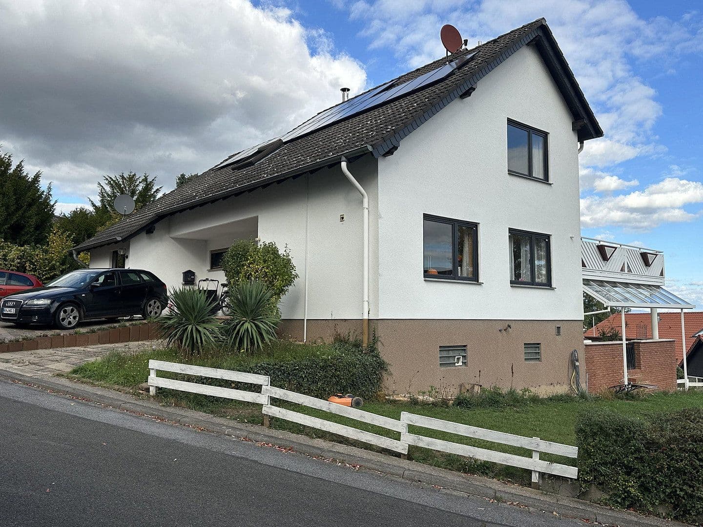 Prodej domu 300 m², pozemek 741 m², Laubenheim, Porýní-Falc Prodej domu 300 m², pozemek 741 m², Laubenheim, Porýní-Falc