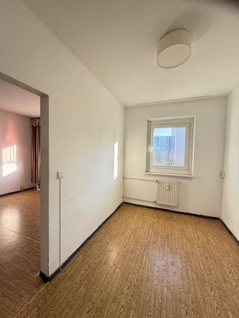 Prodej bytu 3+1 60 m², Grevesmühlener Str 27, Berlin, Berlín Prodej bytu 3+1 60 m², Grevesmühlener Str 27, Berlin, Berlín
