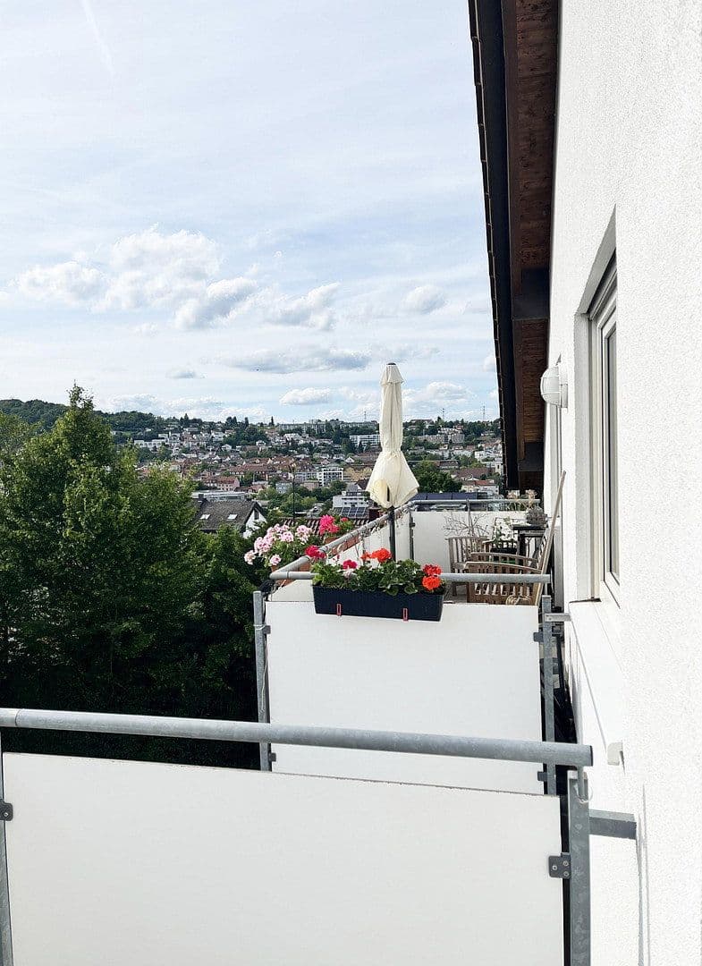 Pronájem bytu 3+kk 103 m², Pforzheim, Bádensko-Württembersko Pronájem bytu 3+kk 103 m², Pforzheim, Bádensko-Württembersko