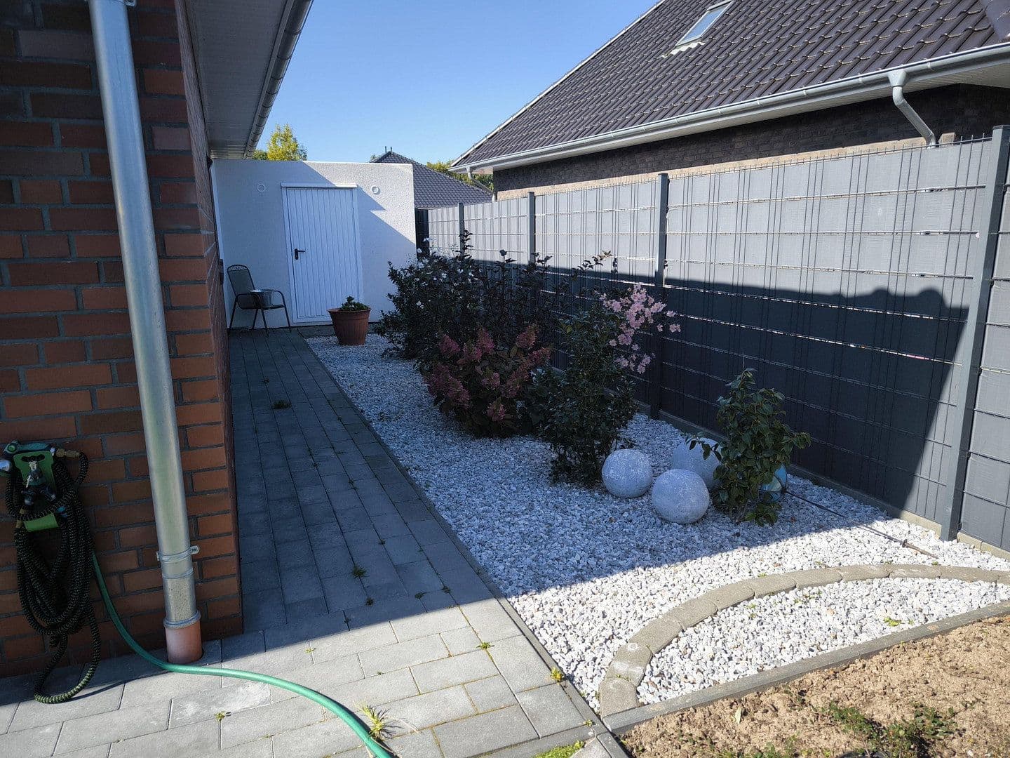 Prodej domu 166 m², pozemek 650 m², Lathen, Dolní Sasko Prodej domu 166 m², pozemek 650 m², Lathen, Dolní Sasko