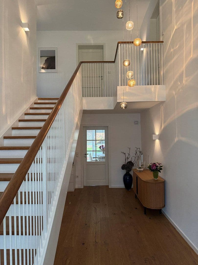 Prodej domu 138 m², pozemek 350 m², Jägerstraße 15, Bad Wiessee, Bavorsko Prodej domu 138 m², pozemek 350 m², Jägerstraße 15, Bad Wiessee, Bavorsko