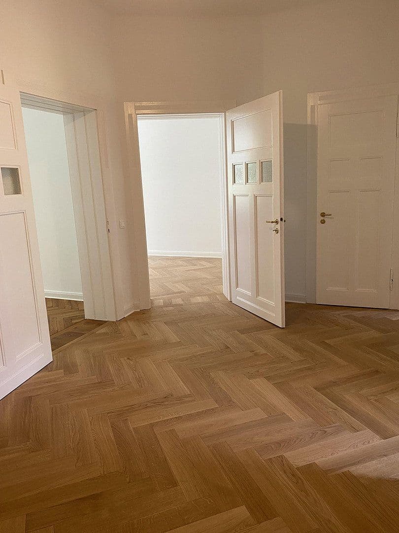 Pronájem bytu 3+1 86 m², Heinrich-Budde-Str. 7, Leipzig, Sasko Pronájem bytu 3+1 86 m², Heinrich-Budde-Str. 7, Leipzig, Sasko