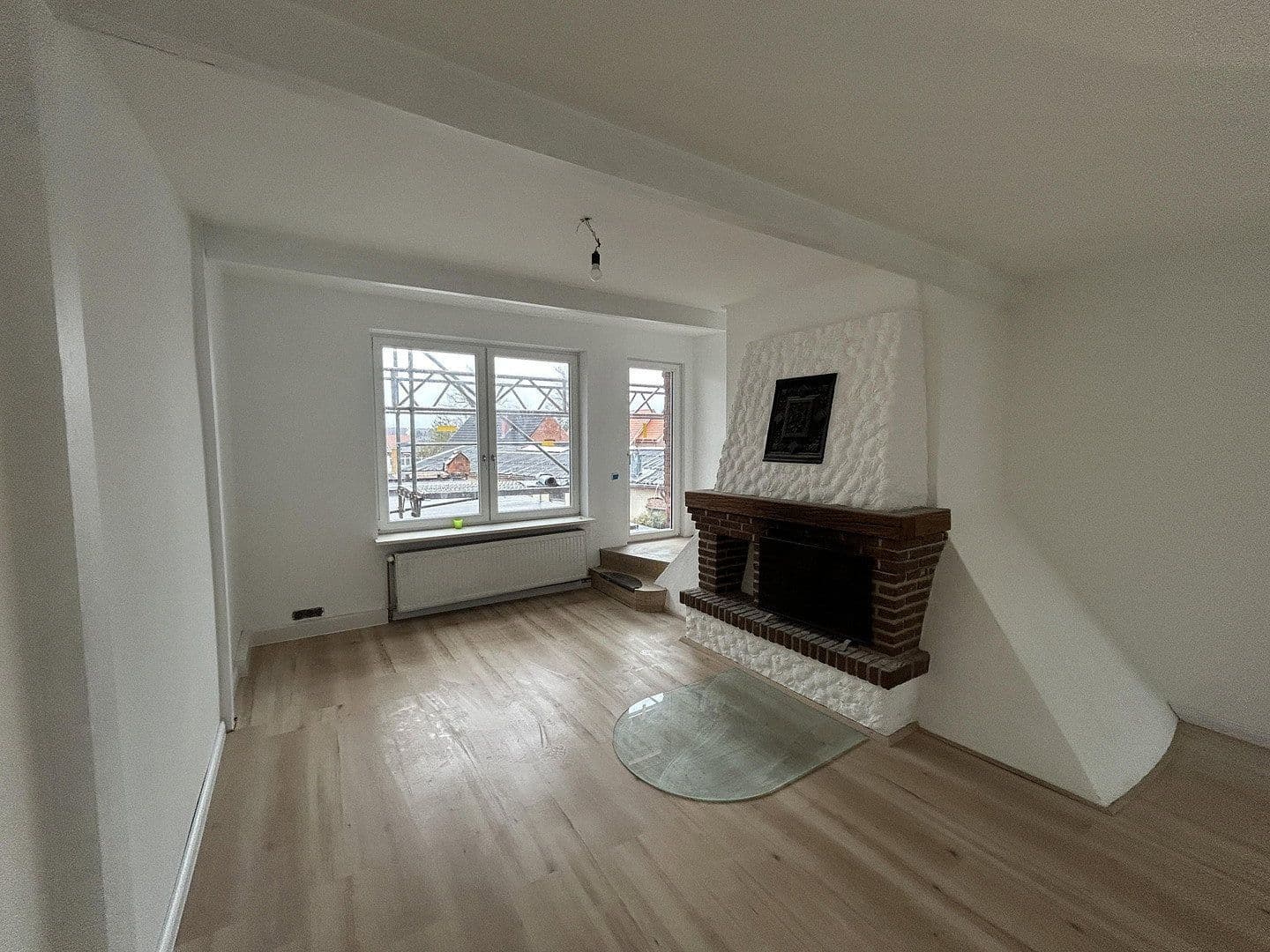 Pronájem bytu 3+kk 130 m², Schlutuper Kirchstraße 3, LÜBECK, Šlesvicko-Holštýnsko Pronájem bytu 3+kk 130 m², Schlutuper Kirchstraße 3, LÜBECK, Šlesvicko-Holštýnsko