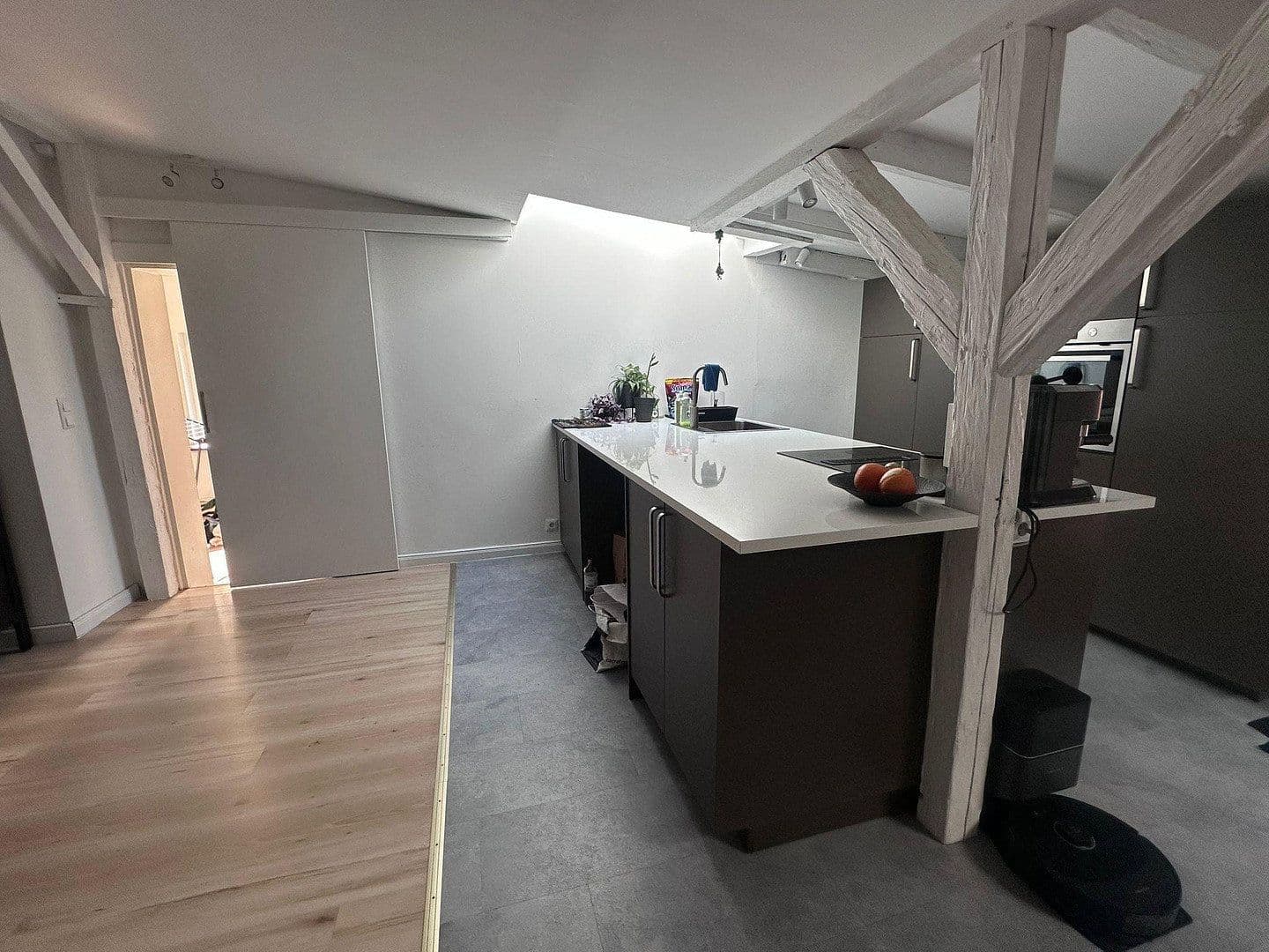 Pronájem bytu 3+kk 130 m², Schlutuper Kirchstraße 3, LÜBECK, Šlesvicko-Holštýnsko Pronájem bytu 3+kk 130 m², Schlutuper Kirchstraße 3, LÜBECK, Šlesvicko-Holštýnsko