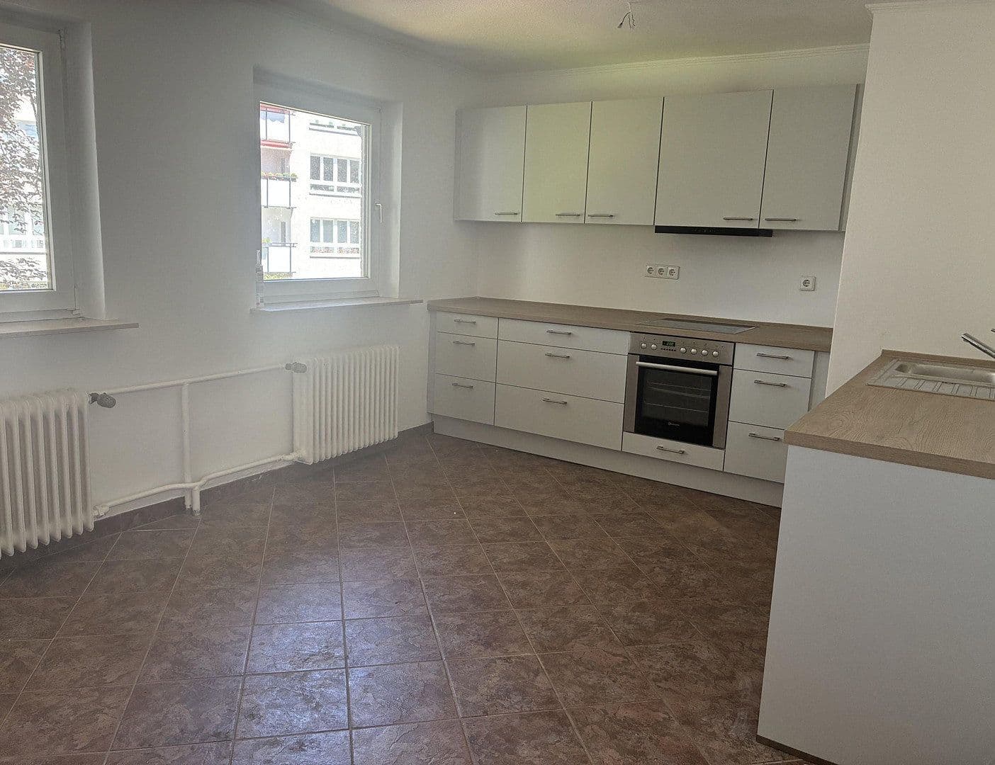 Pronájem bytu 2+1 75 m², Pinneberg, Šlesvicko-Holštýnsko Pronájem bytu 2+1 75 m², Pinneberg, Šlesvicko-Holštýnsko