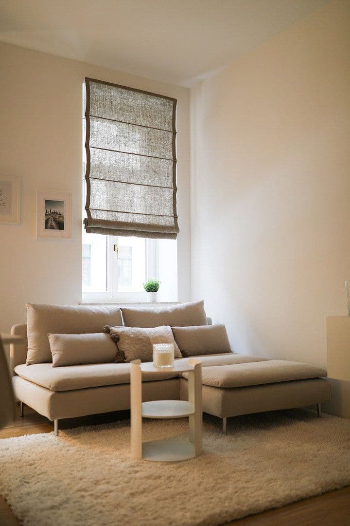 Pronájem bytu 1+1 41 m², Schenkendorfstraße 58, Leipzig, Sasko Pronájem bytu 1+1 41 m², Schenkendorfstraße 58, Leipzig, Sasko