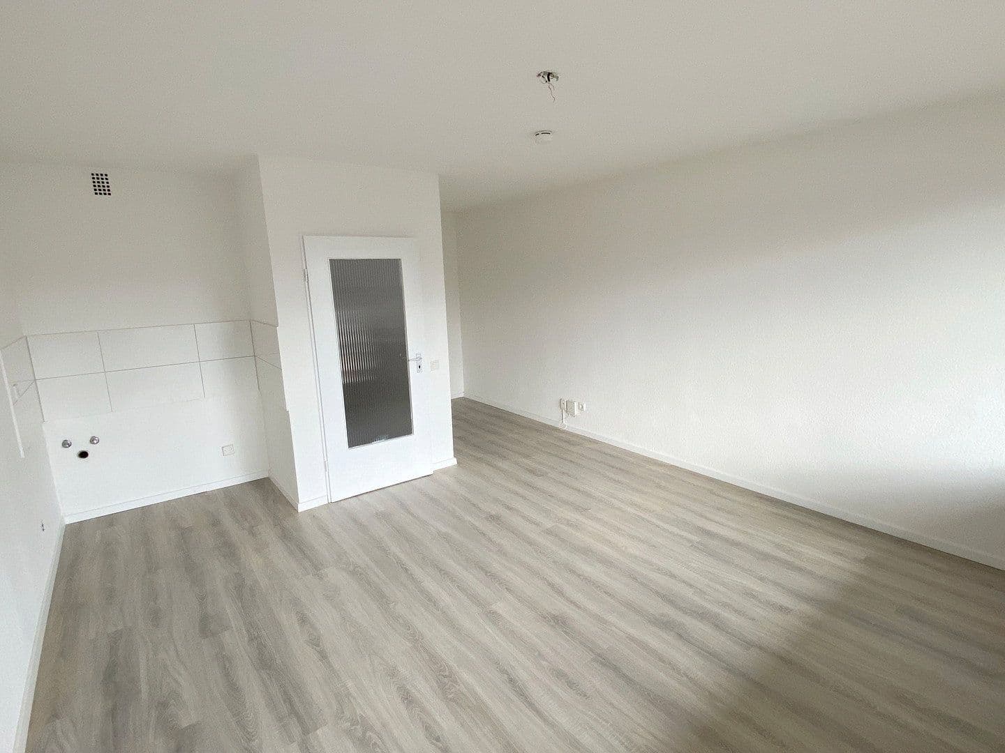 Pronájem bytu 1+kk 34 m², Schwarzbachstr. 81, Mettmann, Severní Porýní-Vestfálsko Pronájem bytu 1+kk 34 m², Schwarzbachstr. 81, Mettmann, Severní Porýní-Vestfálsko