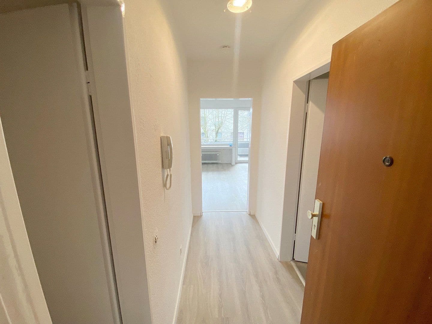 Pronájem bytu 1+kk 34 m², Schwarzbachstr. 81, Mettmann, Severní Porýní-Vestfálsko Pronájem bytu 1+kk 34 m², Schwarzbachstr. 81, Mettmann, Severní Porýní-Vestfálsko