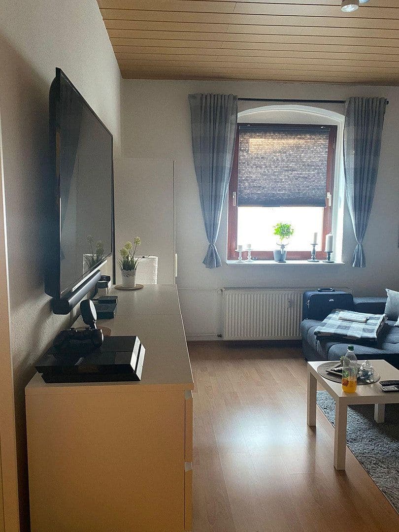 Pronájem bytu 1+kk 49 m², Mittelriede 10, Braunschweig, Dolní Sasko Pronájem bytu 1+kk 49 m², Mittelriede 10, Braunschweig, Dolní Sasko