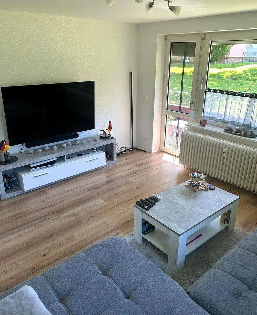 Pronájem bytu 3+1 63 m², Gerhart-Hauptmann-Straße 56, Salzgitter-Thiede, Dolní Sasko Pronájem bytu 3+1 63 m², Gerhart-Hauptmann-Straße 56, Salzgitter-Thiede, Dolní Sasko