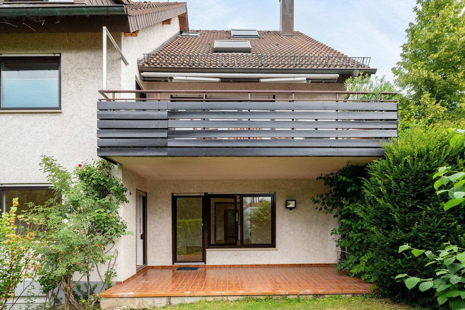 Pronájem bytu 4+kk 132 m², Stuttgart, Bádensko-Württembersko Pronájem bytu 4+kk 132 m², Stuttgart, Bádensko-Württembersko
