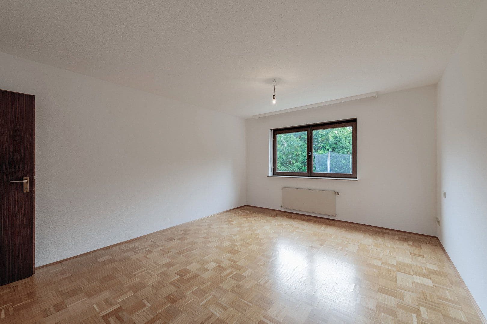 Pronájem bytu 4+kk 132 m², Stuttgart, Bádensko-Württembersko Pronájem bytu 4+kk 132 m², Stuttgart, Bádensko-Württembersko