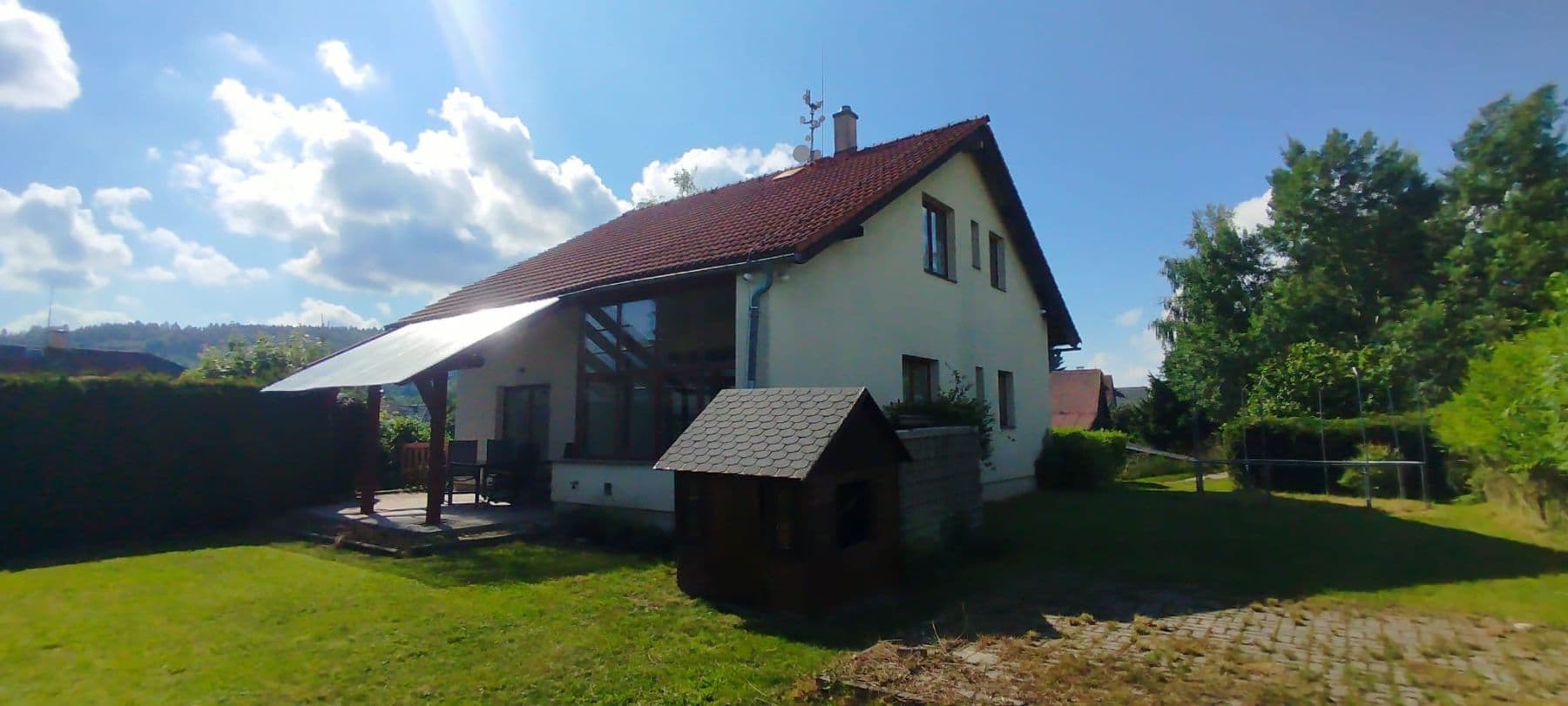 Pronájem bytu 190 m², Hrádecká, Liberec, Liberecký kraj Pronájem bytu 190 m², Hrádecká, Liberec, Liberecký kraj