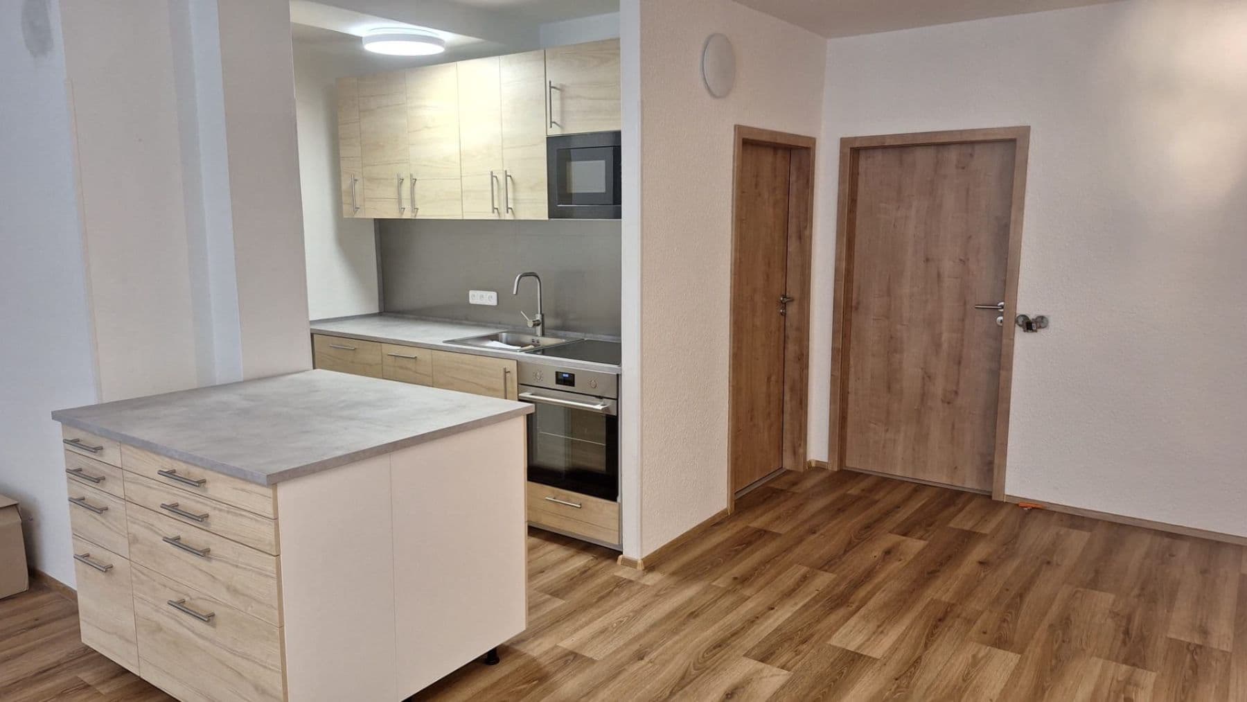 Pronájem bytu 3+kk 77 m², Merhautova, Brno, Jihomoravský kraj Pronájem bytu 3+kk 77 m², Merhautova, Brno, Jihomoravský kraj