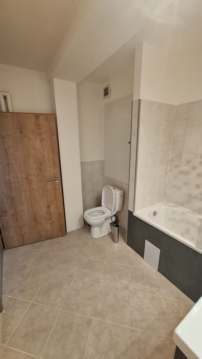 Pronájem bytu 3+kk 77 m², Merhautova, Brno, Jihomoravský kraj Pronájem bytu 3+kk 77 m², Merhautova, Brno, Jihomoravský kraj